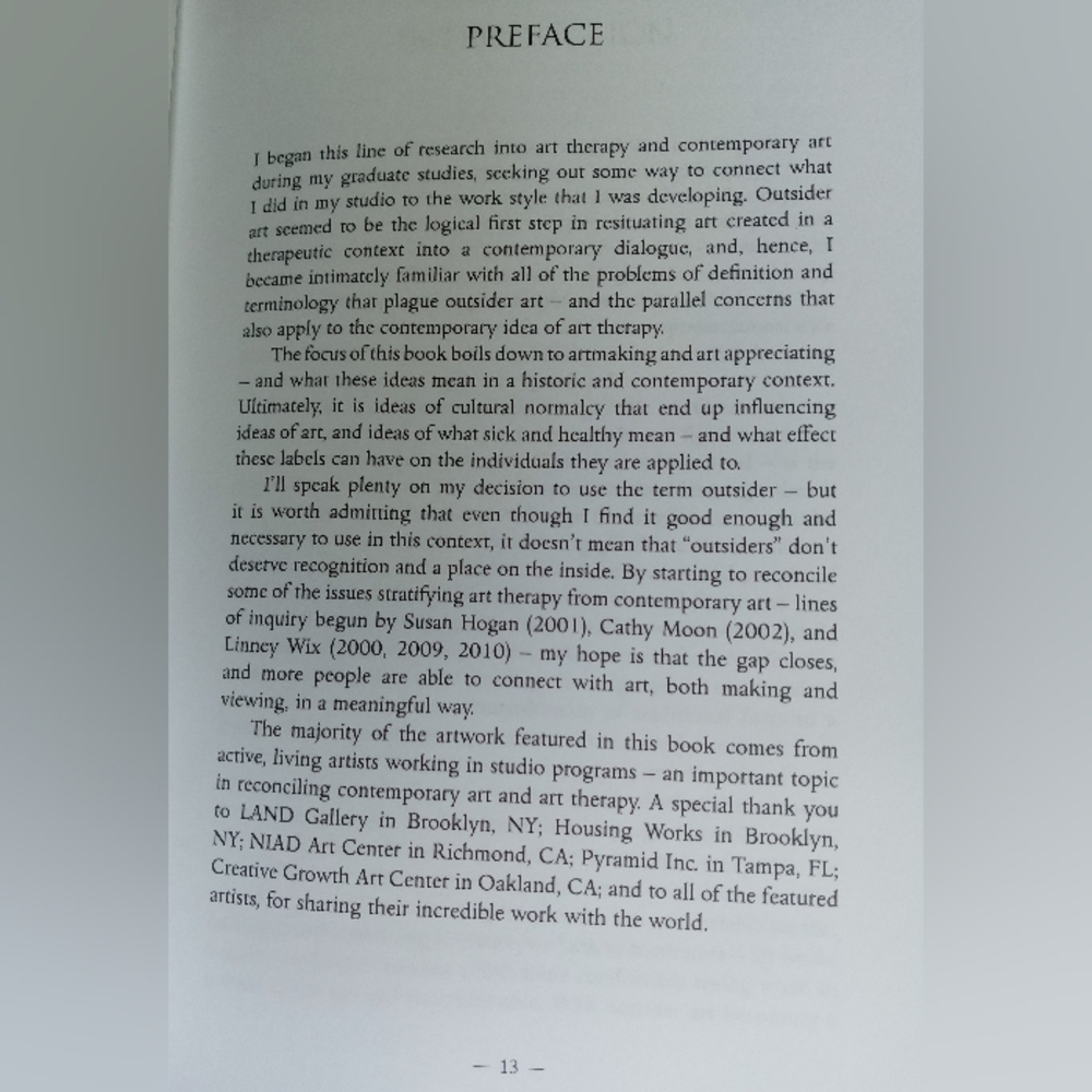 OUTSIDER ART And ART THERAPY Book - Picture 3 of 4